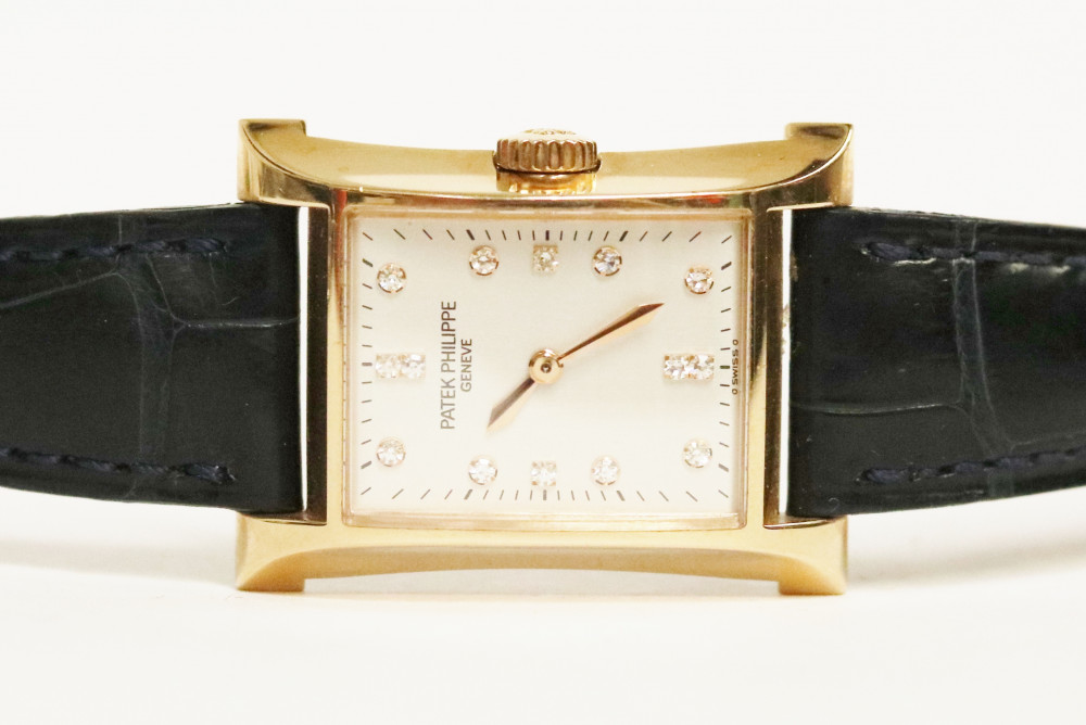 Patek Philippe Pagoda Manual Wind Chronometer 4900 - Pearson's Jewelry