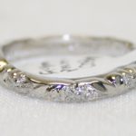 Jabel Curved Floral Wedding Band